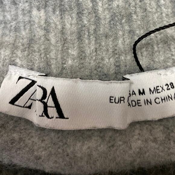 Zara Women's Grey Long Sleeve Mock Neck Knit Fleece Cropped Sweater Top Size M - Picture 3 of 4